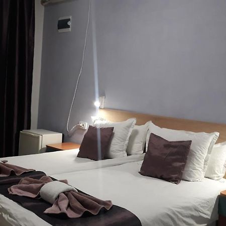 Iglika Hotel Jambol Kültér fotó